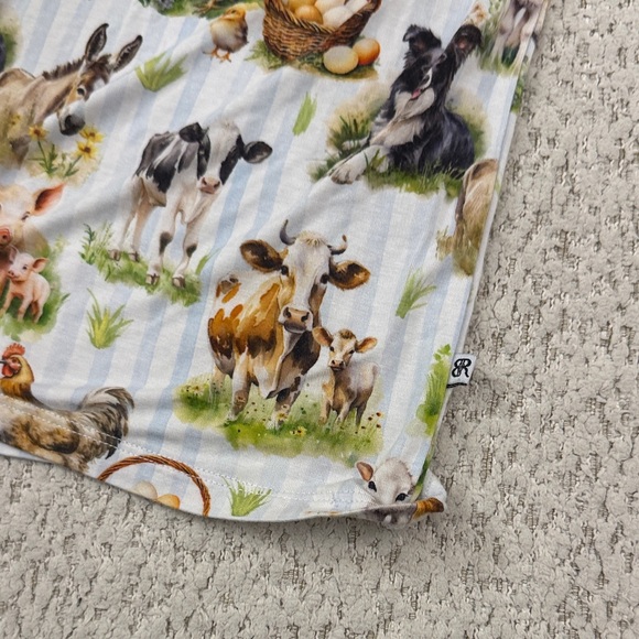 Bamboo Farm Animal Print Kids Pajama Set - Picture 4 of 4